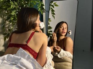 ShilaBrunetti Blowjob XXX Cams - Photo 17/21