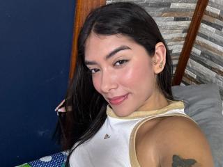 SharonKlart Blowjob XXX Cams - Photo 16/21