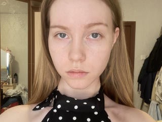 Watch LianeResper Live on XLoveCam