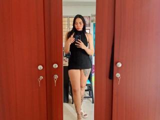 AiunyQueens Webcam Porno Live - Photo 9/10