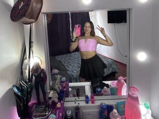 SaarahJones Fellation XXX Cams - Photo 13/21