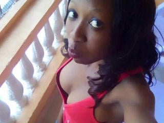 Watch  Lexxy-hot live on XLoveCam