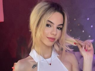 AmirraLovely Webcam Porno Live - Photo 8/21
