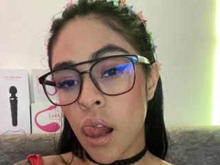 StellaBeckker Blowjob XXX Cams - Photo 14/21