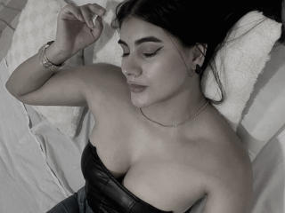 AlaraKey Webcam Porno Live - Photo 12/21