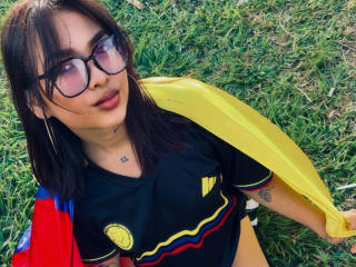 SensualCamila Blowjob XXX Cams - Photo 19/21