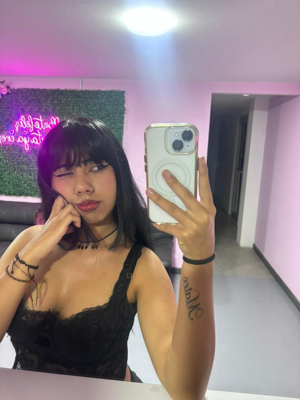 webcam model AyameFoxy from XloveCam webcam model AyameFoxy from XloveCam