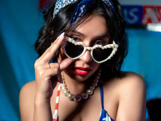RoxanneHan Image Gallery