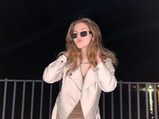MaisieVandenberghe Hot Liveshows - Photo 15/16