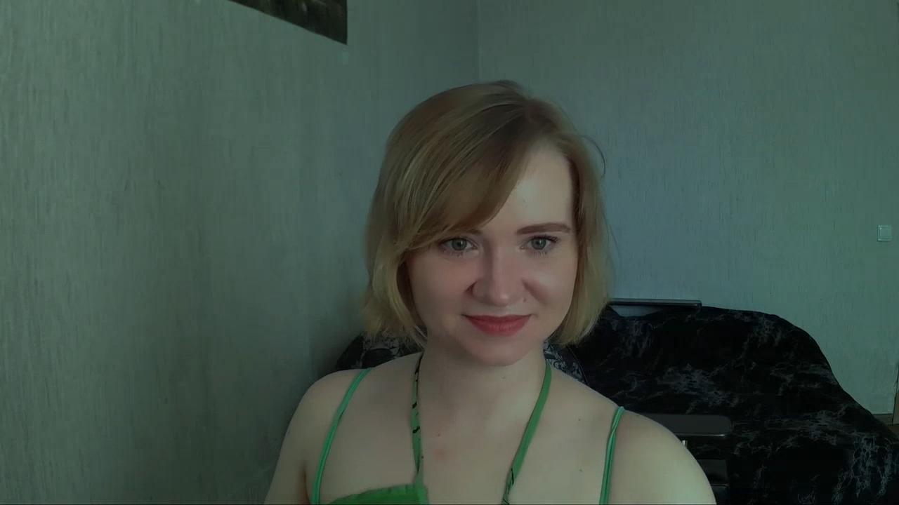 webcam model KaterinCold from XloveCam webcam model KaterinCold from XloveCam