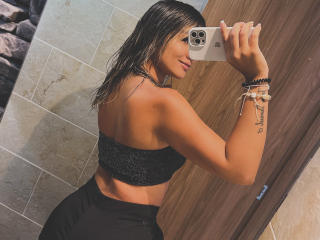 SashaPolet Blowjob XXX Cams - Photo 6/21
