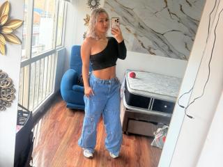 FloraSaenz Ass Cams Direct - Photo 7/21