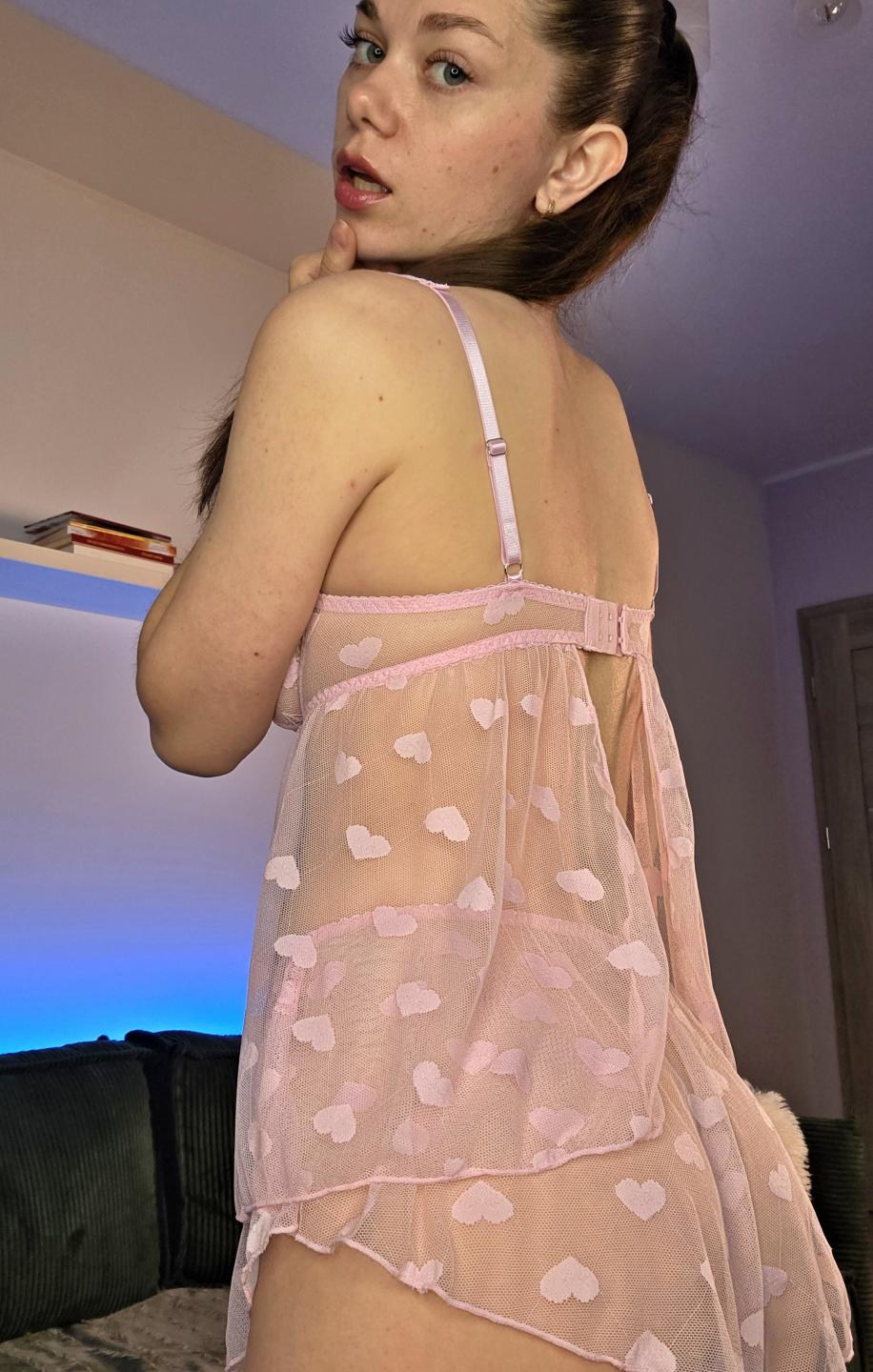 webcam model YourRedFlag from XloveCam webcam model YourRedFlag from XloveCam