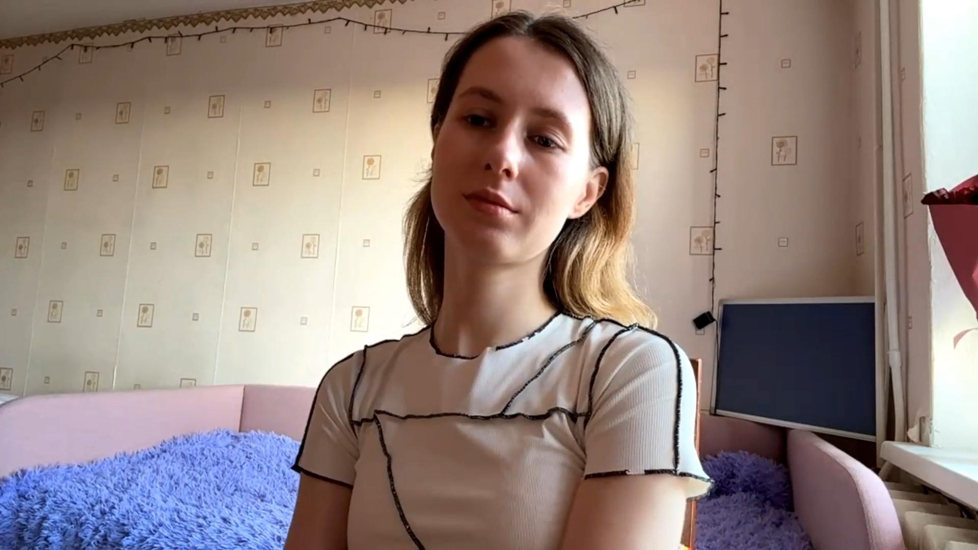 webcam model ReannaDreben from XloveCam webcam model ReannaDreben from XloveCam