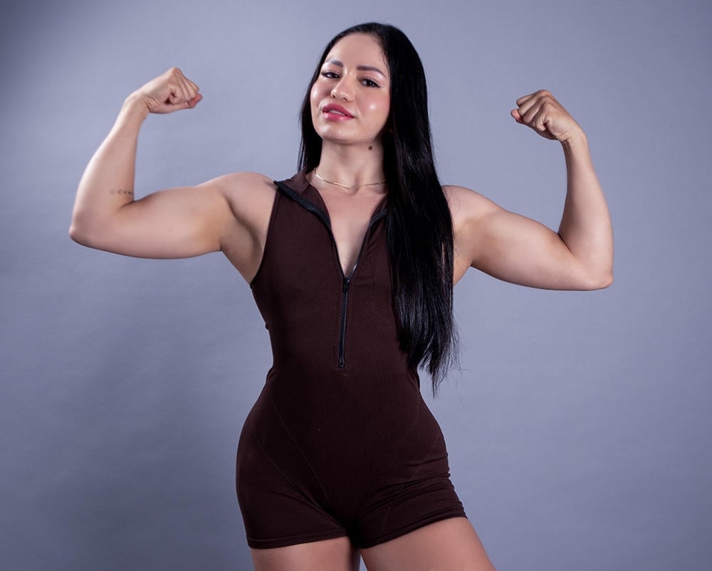 webcam model MilaLuxs from XloveCam webcam model MilaLuxs from XloveCam