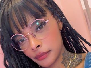 EmmaEbony Boobs Liveshow - Photo 13/21