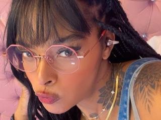 EmmaEbony Boobs Liveshow - Photo 11/21