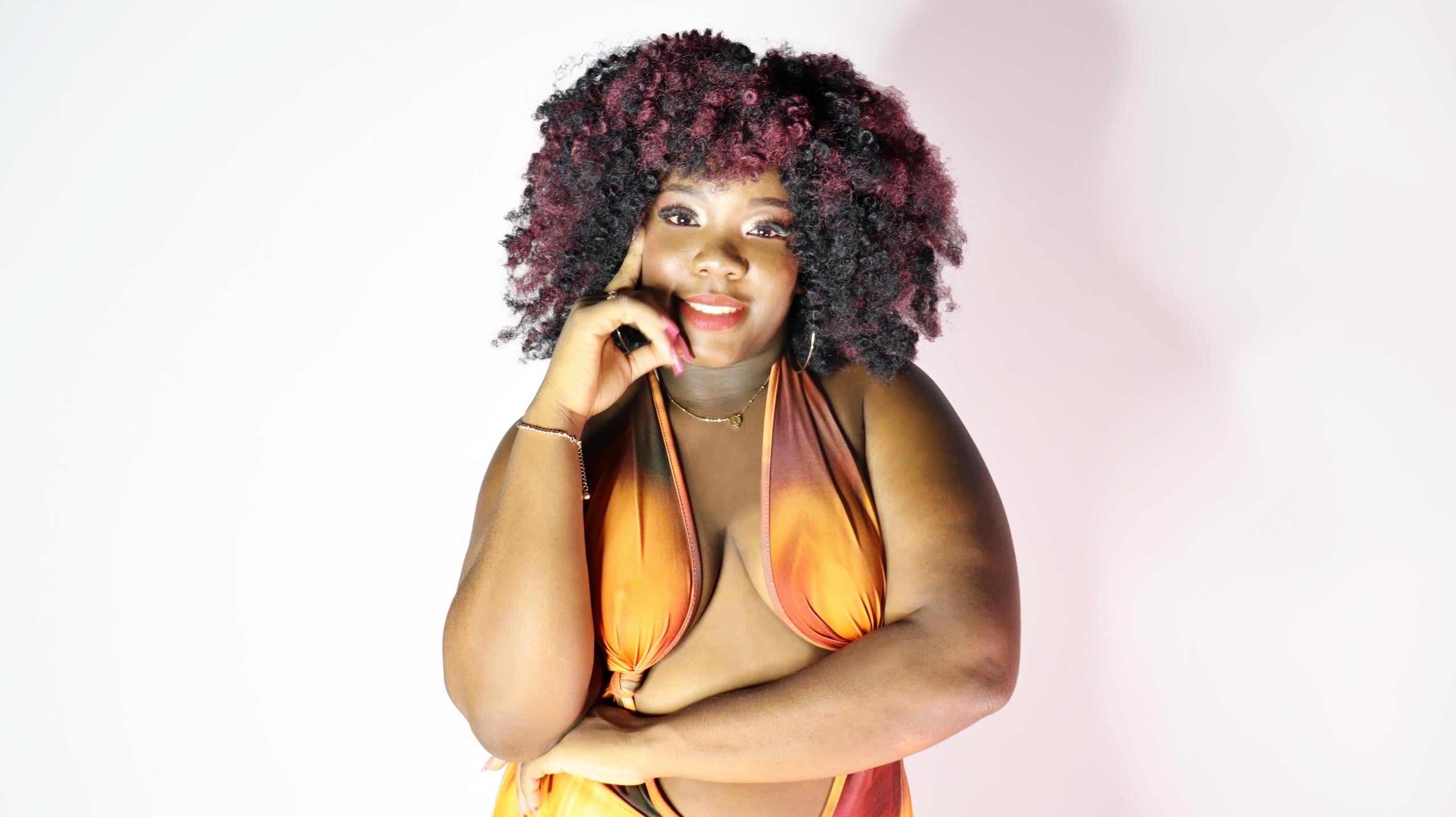 webcam model KikiRose from XloveCam webcam model KikiRose from XloveCam
