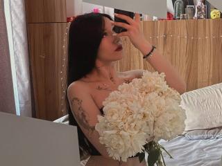 NikkiGoldX Pussy Video Webcam - Photo 8/21