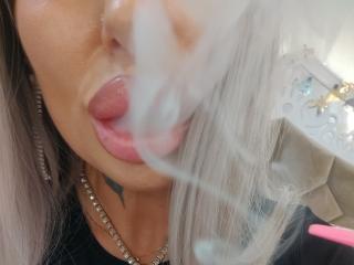 HotSmokingBabe69x Videos Liveshows - Photo 11/11