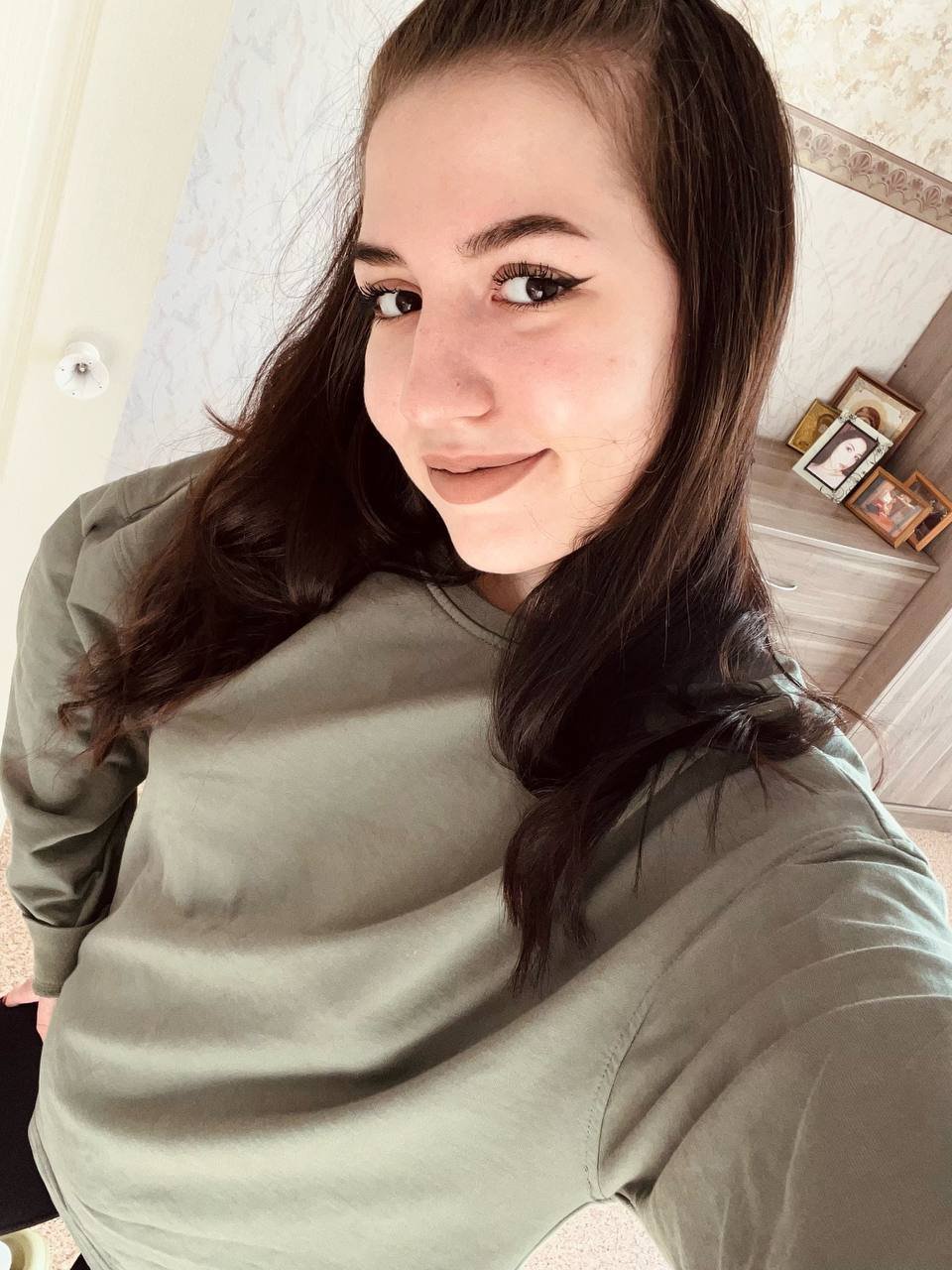 webcam model BethelVanhamme from XloveCam webcam model BethelVanhamme from XloveCam