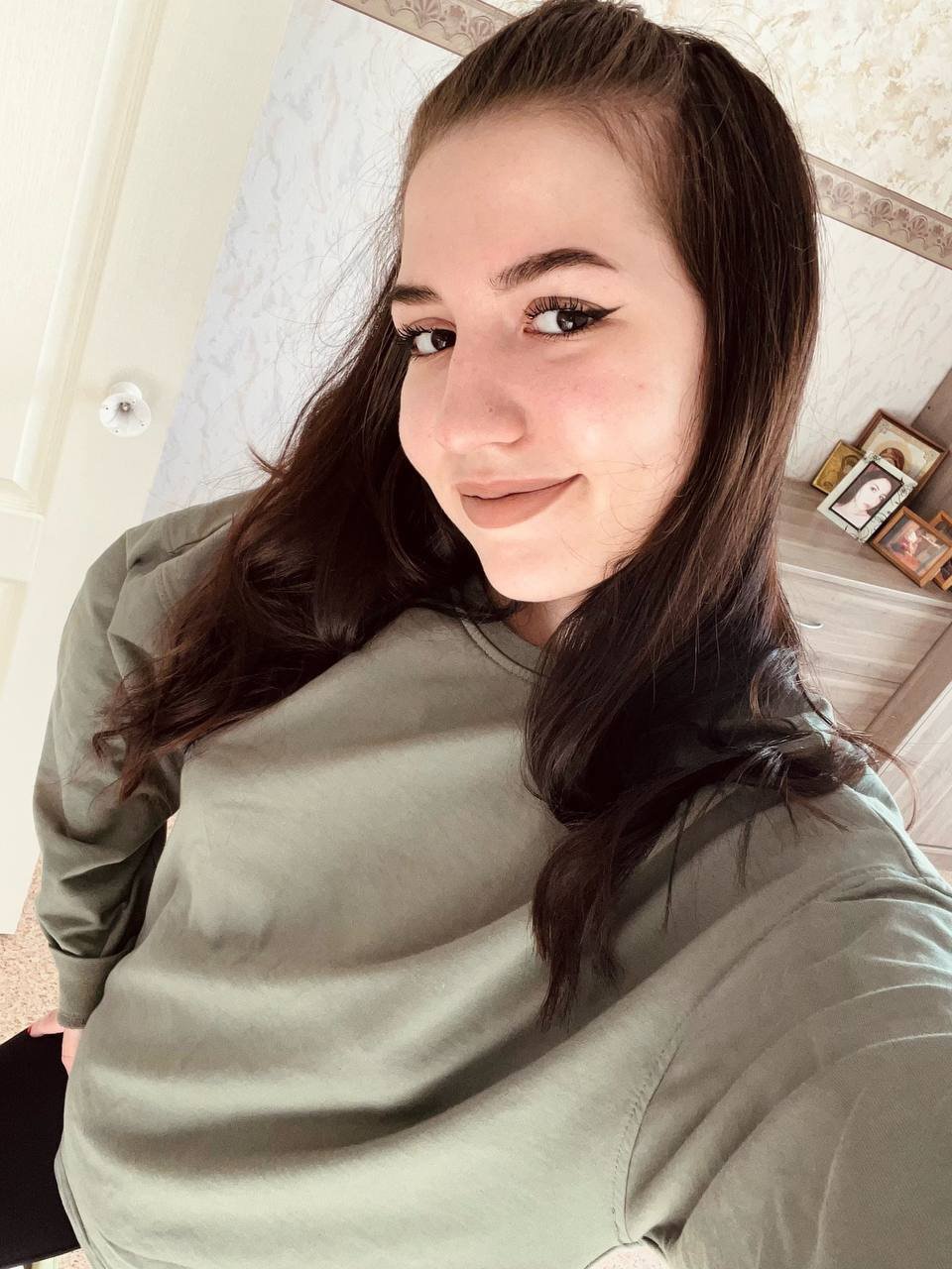 webcam model BethelVanhamme from XloveCam webcam model BethelVanhamme from XloveCam