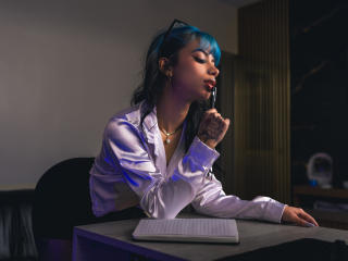 Kazumii Seins Show XXX en Direct - Photo 11/21