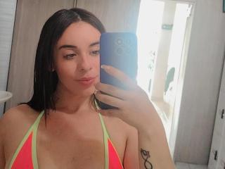 LauraWilson Anal en Webcam Live - Photo 8/21