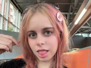KarenaRomani Image Gallery