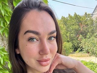AraiaSheri Webcam Porno Live - Photo 19/21