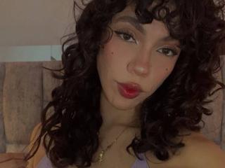 AngelicaHill Webcam Porno Live - Photo 14/21