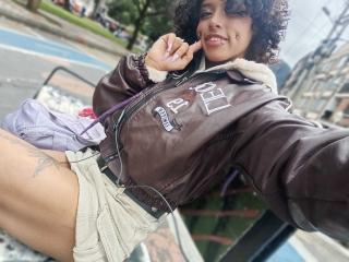 LunaKeller Anal en Webcam Live - Photo 8/21