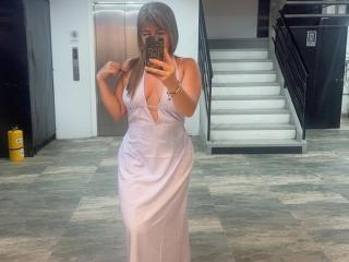 SophySheikh Blowjob XXX Cams - Photo 5/21