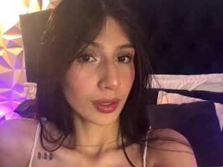 SophieBeaumont Blowjob XXX Cams - Photo 13/21