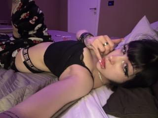 AshleyAlt Webcam Porno Live - Photo 17/21