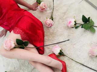 StellaNoir Blowjob XXX Cams - Photo 18/21