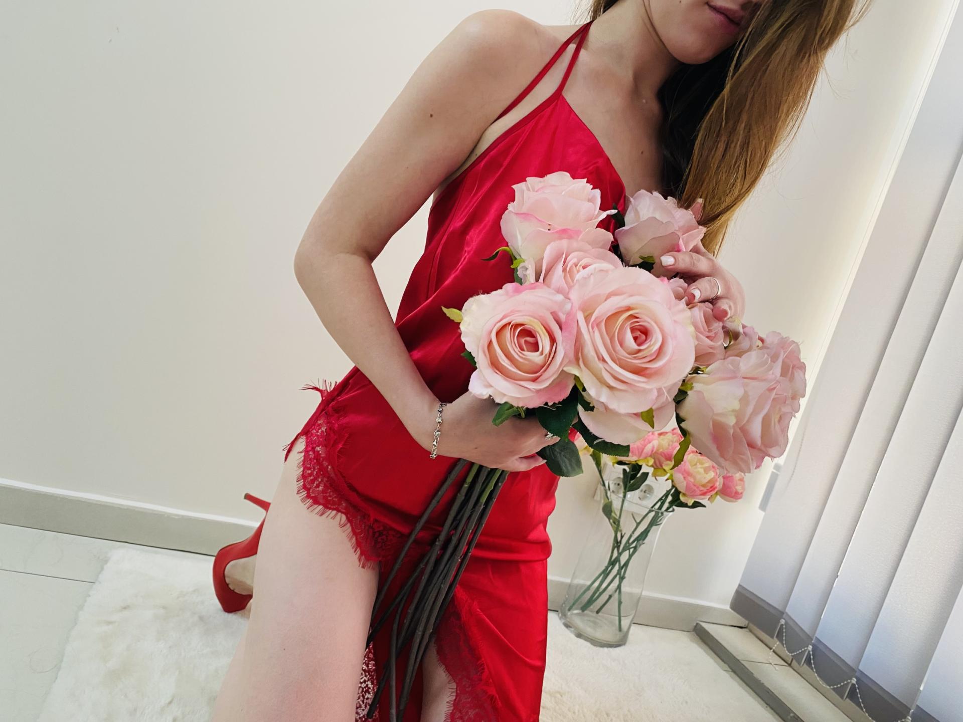 webcam model StellaNoir from XloveCam webcam model StellaNoir from XloveCam