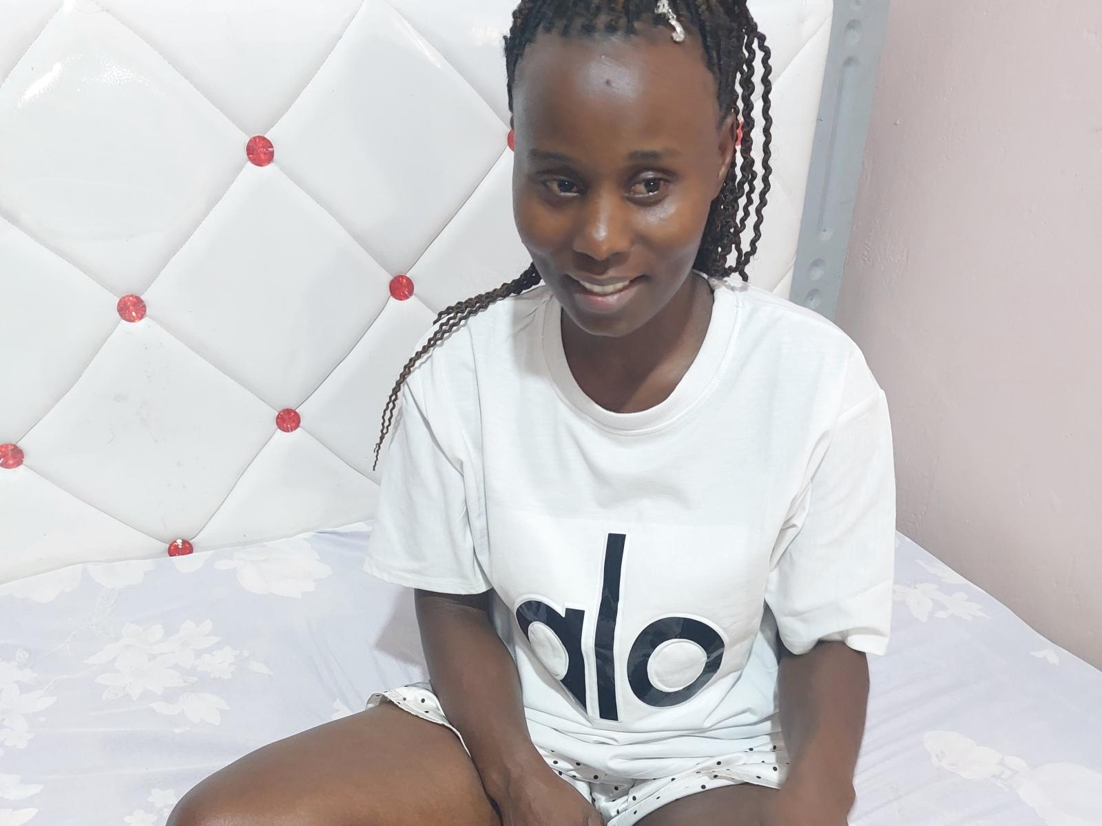 LydiaMonte — live cam photo 1