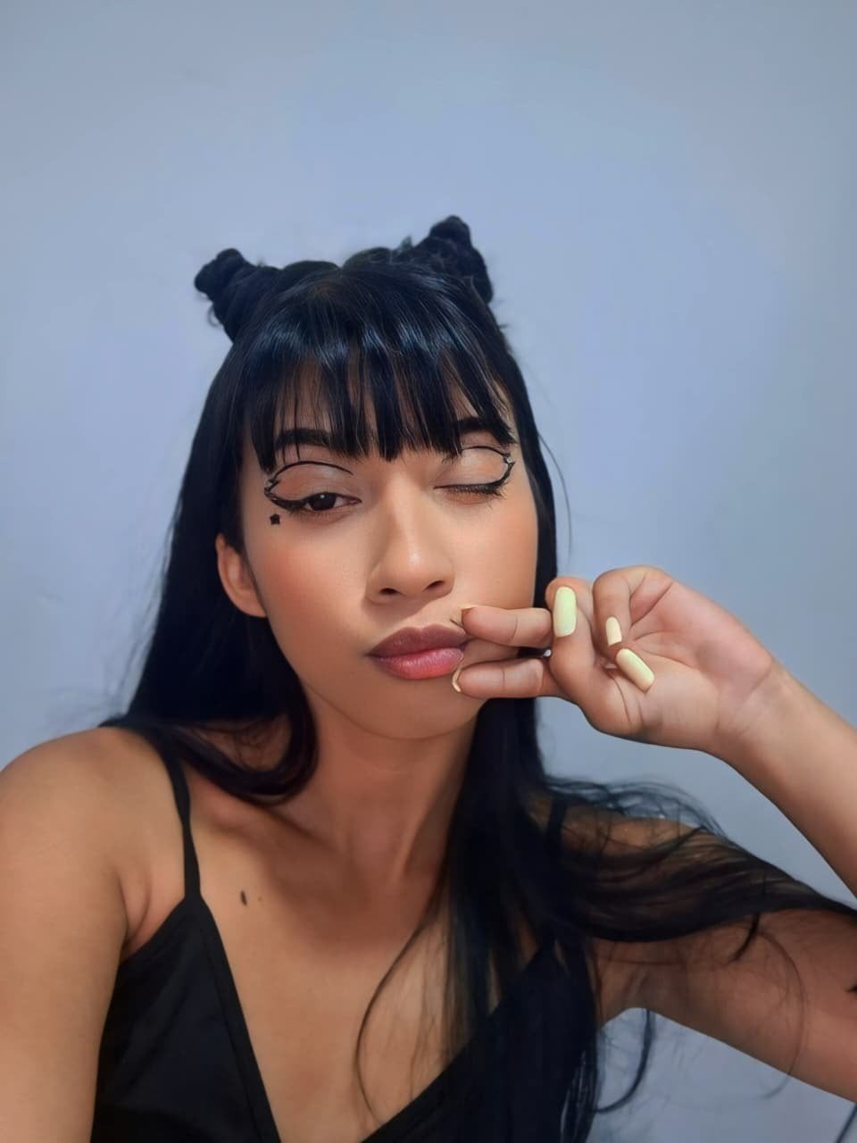 webcam model NelaRestrepo from XloveCam webcam model NelaRestrepo from XloveCam