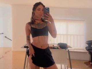 SilvanaXOwen Blowjob XXX Cams - Photo 9/21