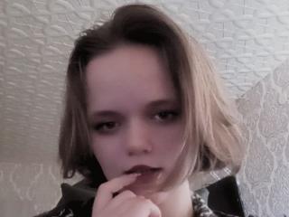 AngeliaAmstutz Webcam Porno Live - Photo 10/19