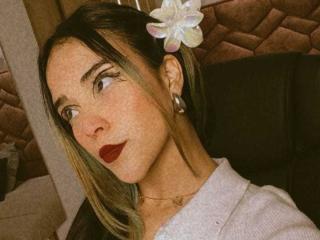 AliceBellez Webcam Porno Live - Photo 19/21