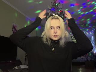 NovellaZellmer Pussy Video Webcam - Photo 9/15