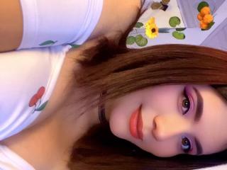 LucieMilner Anal Livecam - Photo 14/21