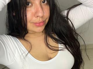 SammyTitss Blowjob XXX Cams - Photo 20/21