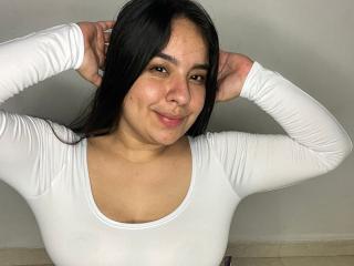 SammyTitss Blowjob XXX Cams - Photo 18/21