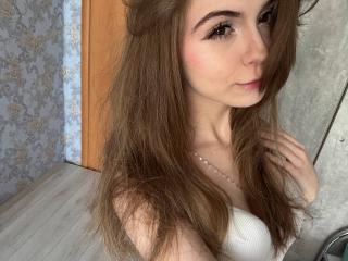 LauraleePenderel Anal en Webcam Live - Photo 14/21