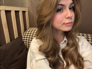 LauraleePenderel Anal en Webcam Live - Photo 7/21