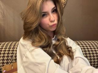 LauraleePenderel Anal en Webcam Live - Photo 5/21