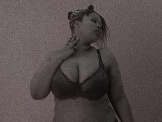 CalpsoLindt Webcam Sex Direct - Photo 4/7